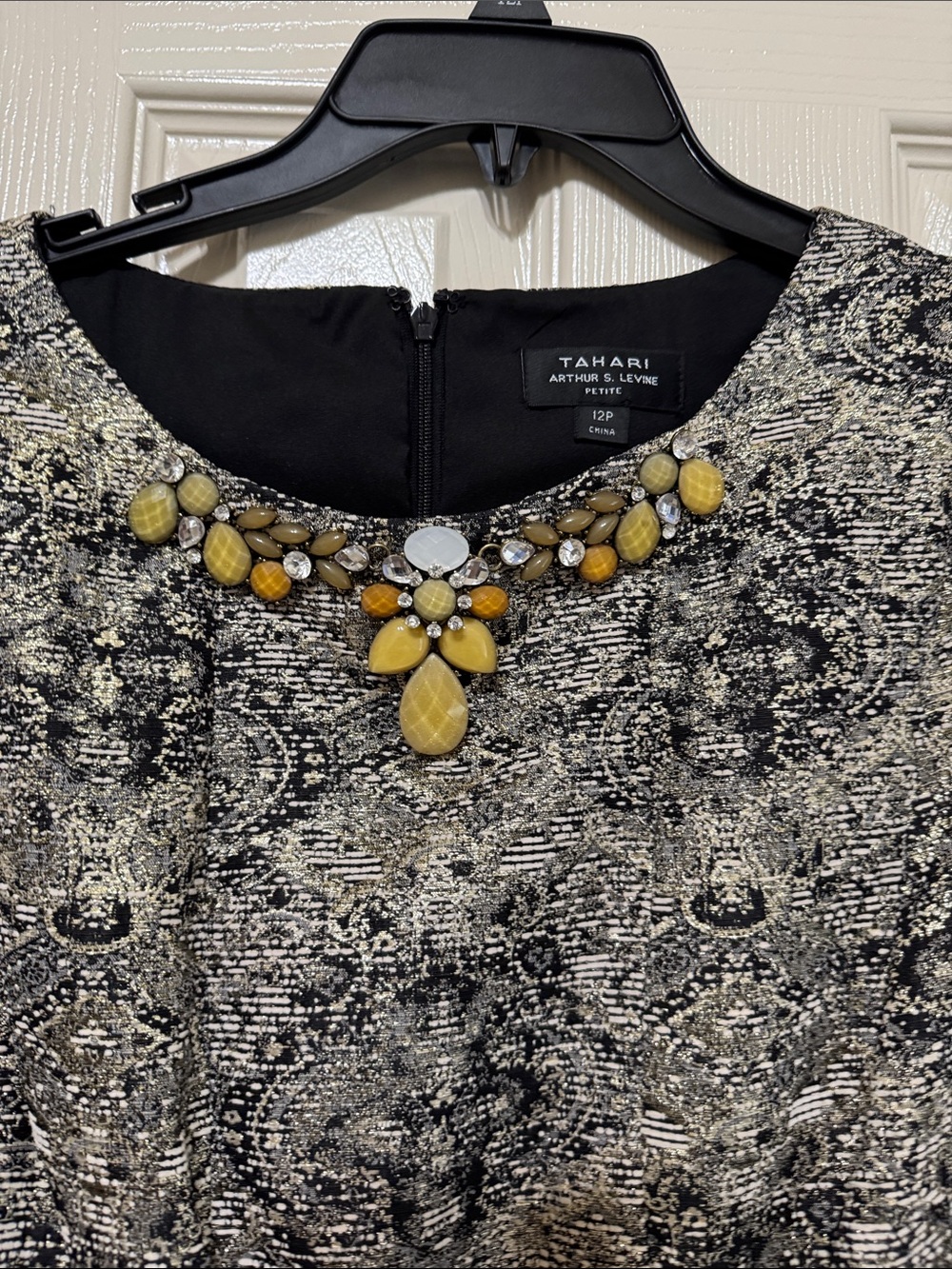 Tahari ASL Black & Cream Paisley Shift Dress - Picture 5 of 5